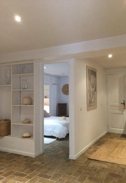 Petite Maison Mitoyenne Au Coeur De Saint Tropez Eksteriør bilde